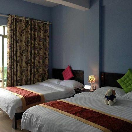 Xiang Zuo Zou Hostel Shenzhen Buitenkant foto